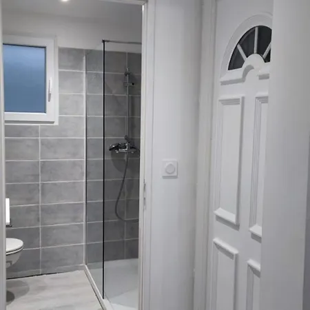 Appartement Saint Etienne Studio Lot 7 *